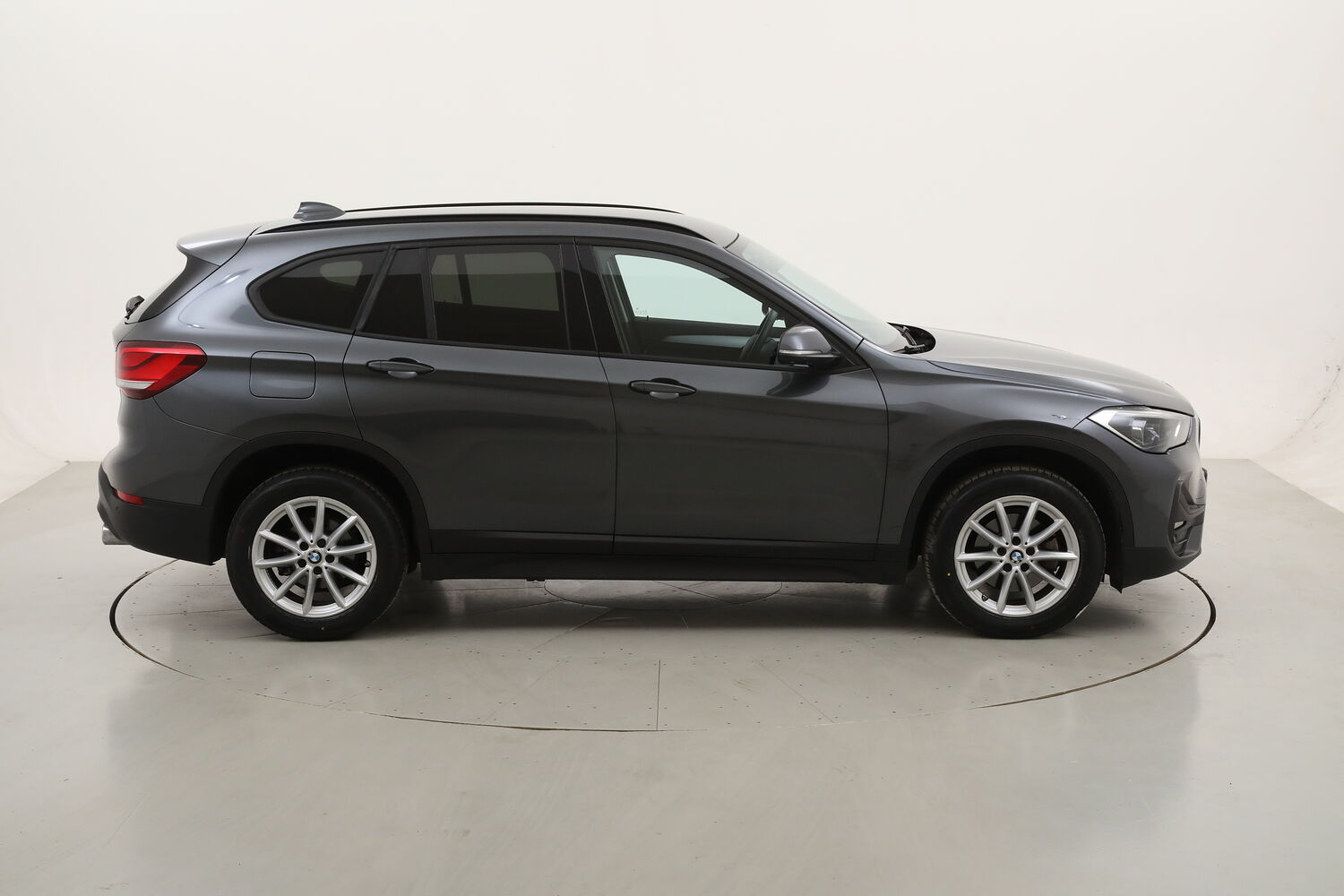 BMW X1 18d sDrive Business Advantage Auto usata del 2020 con 84.441 km