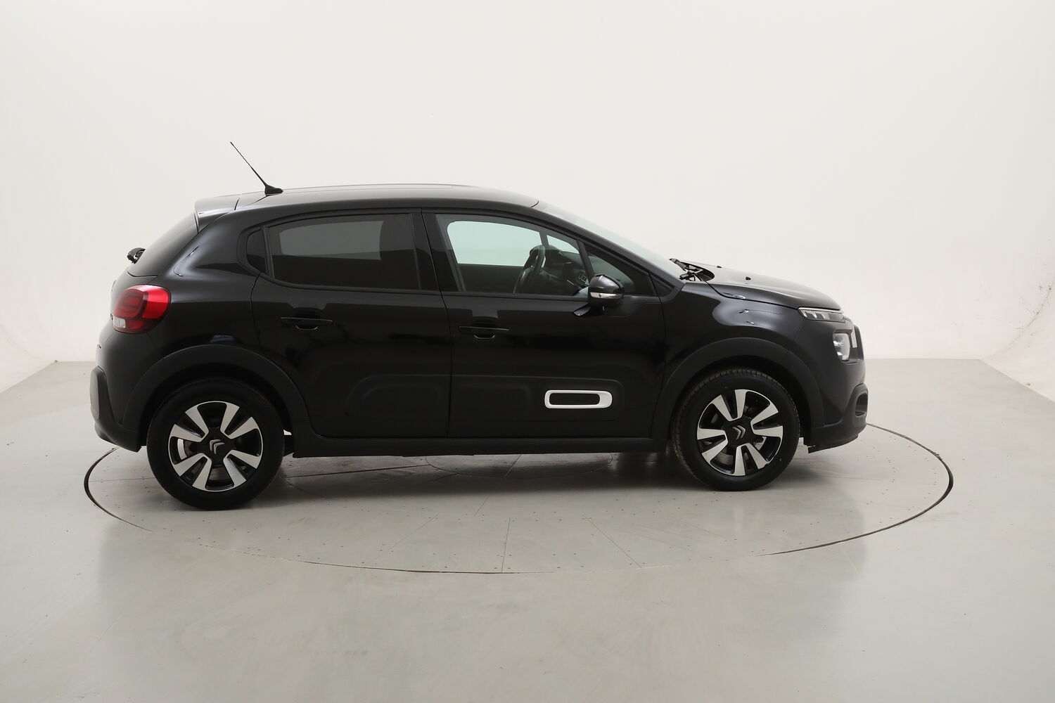 Citroen C3 Max EAT6 usata del 2024 con 11.866 km