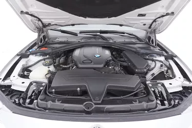 BMW Serie 3 318d Touring Business Advantage 2.0 Diesel 150CV Automatico Vano motore