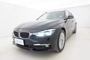 BMW Serie 3 318d Touring Luxury 2.0 Diesel 150CV Automatico Visione frontale