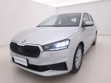 Skoda Fabia Ambition 1.0 Benzina 80CV Manuale Visione frontale