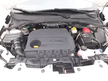 Fiat Tipo Street 1.3 Diesel 95CV Manuale Vano motore