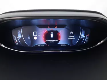 Peugeot 3008 Business 1.5 Diesel 131CV Manuale Interni