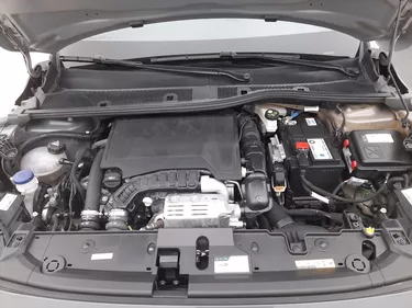 Peugeot 208 Allure 1.2 Benzina 101CV Manuale Vano motore