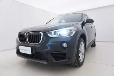 BMW X1 20d xDrive Business 2.0 Diesel 190CV Manuale Visione frontale