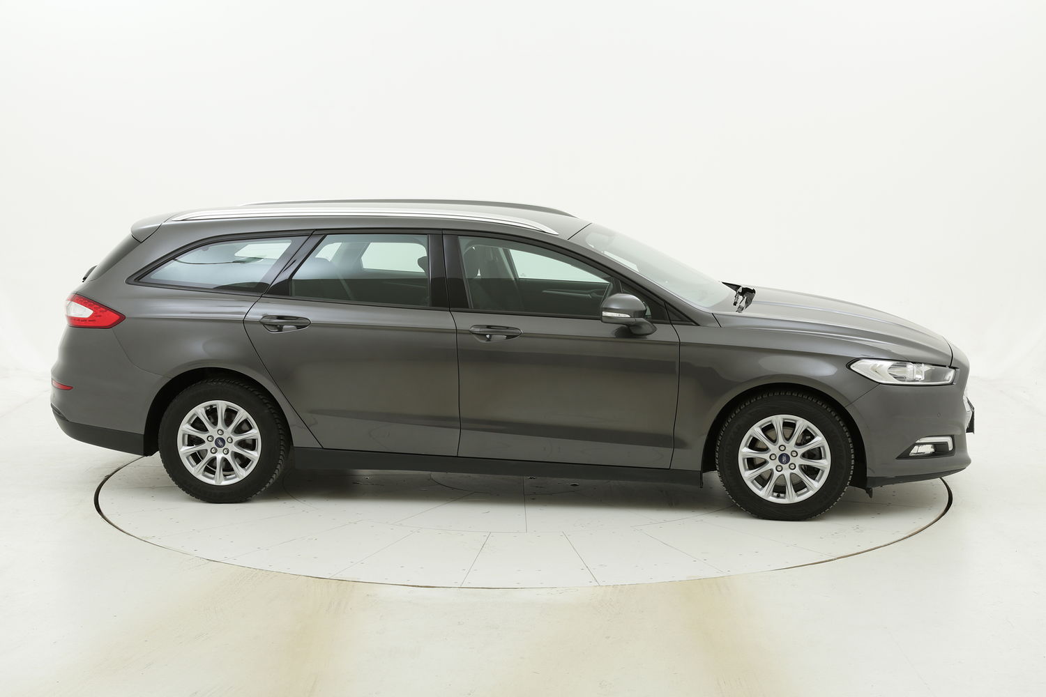 Ford Mondeo usata del 2017 con 78.635 km