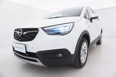 Opel Crossland Innovation AT6 1.5 Diesel 120CV Automatico Visione frontale