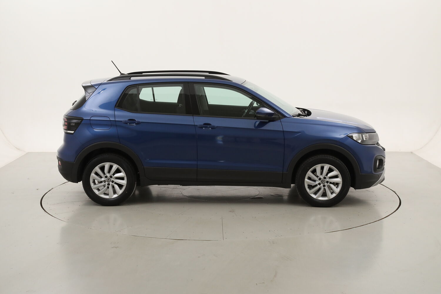 Volkswagen T-Cross Style DSG usata del 2023 con 53.402 km