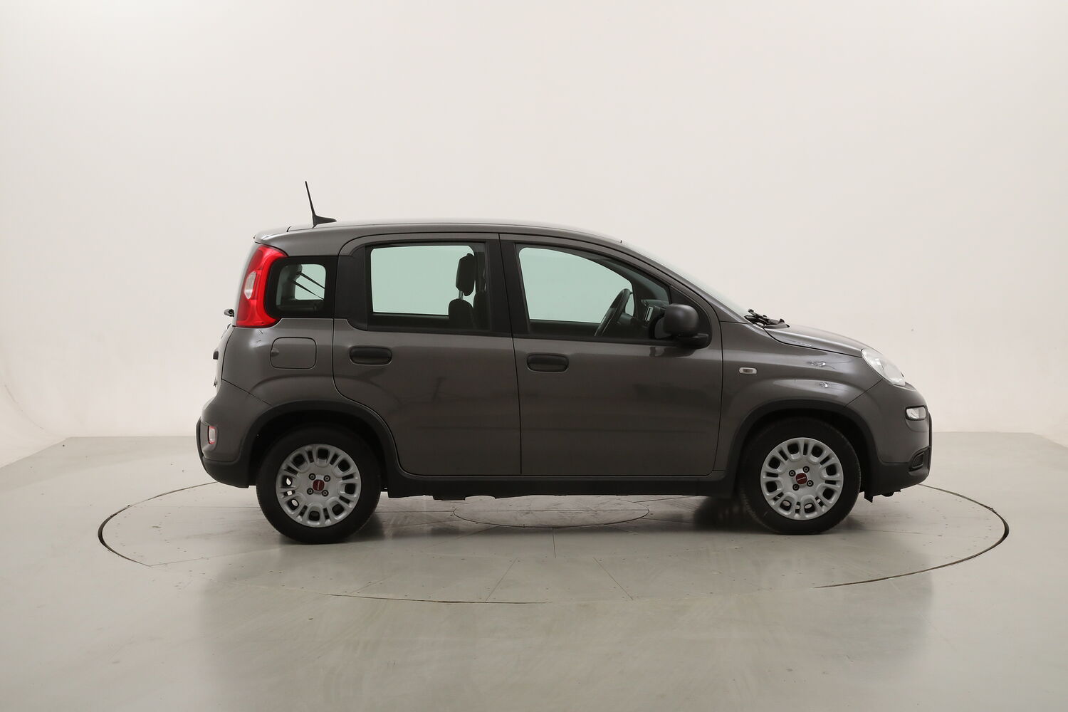 Fiat Panda Hybrid usata del 2023 con 21.869 km