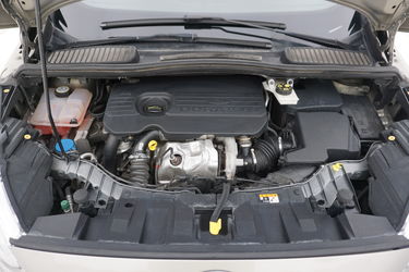 Ford C-Max Vano motore Ford C-Max Vano motore