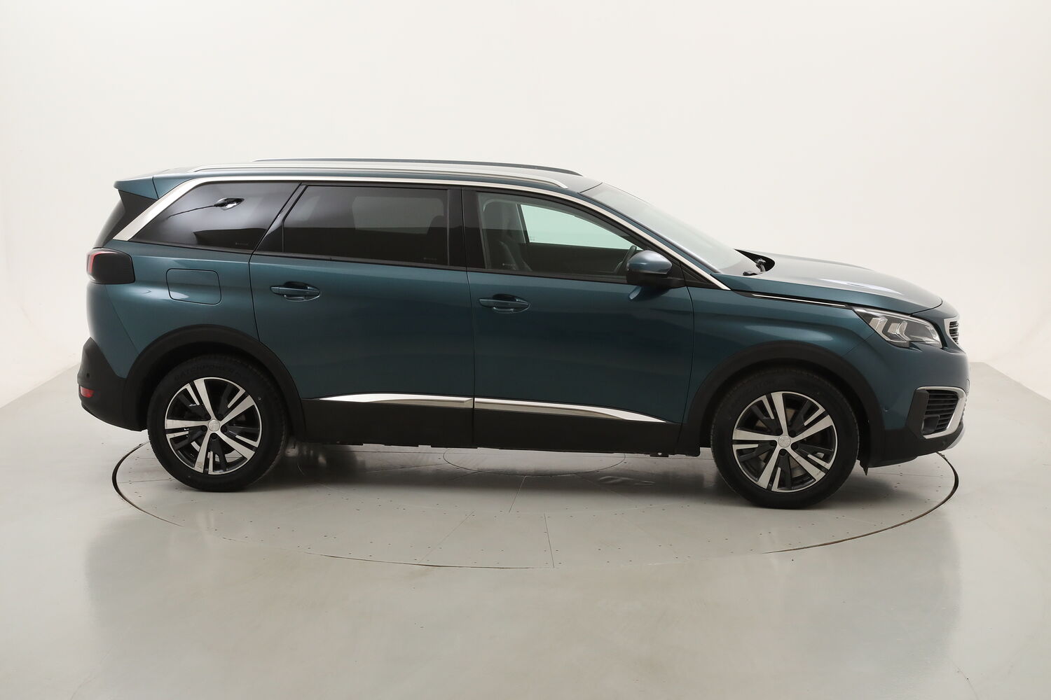 Peugeot 5008 Allure EAT8 - 7 POSTI usata del 2020 con 98.096 km
