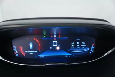 Peugeot 5008 Allure EAT8 - 7 POSTI 1.5 Diesel 131CV Automatico Interni