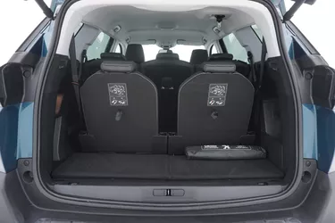 Peugeot 5008 Allure EAT8 - 7 POSTI 1.5 Diesel 131CV Automatico Bagagliaio