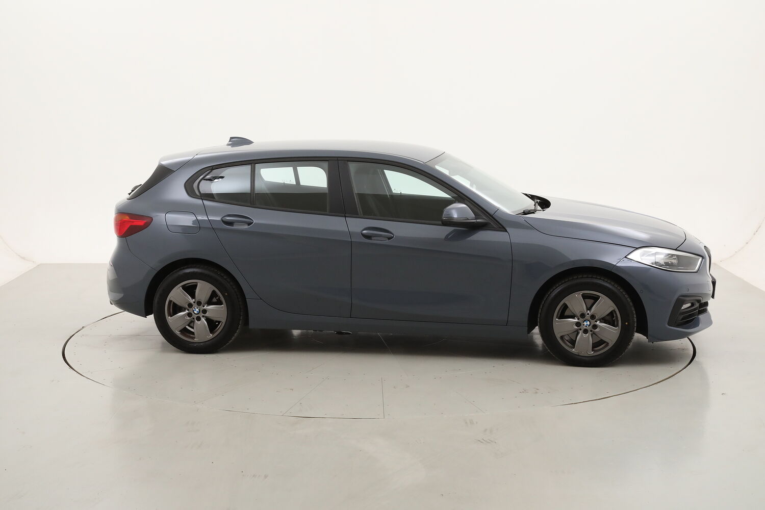 BMW Serie 1 118d Business Advantage usata del 2020 con 115.864 km
