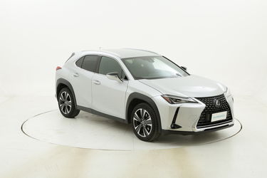 Lexus UX Hybrid Executive aut. usata del 2019 con 31.166 km