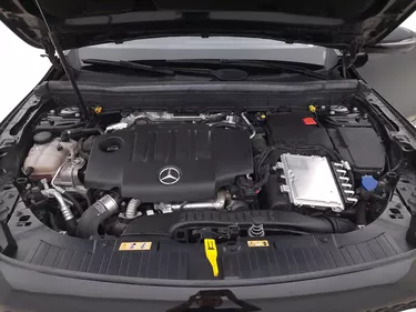 Mercedes GLB 180d Sport 2.0 Diesel 116CV Automatico Vano motore