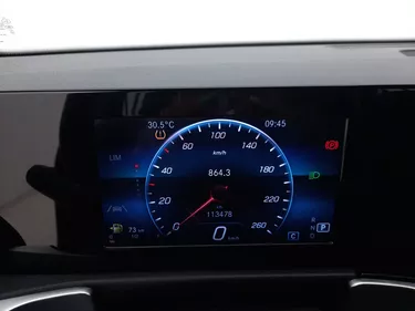 Mercedes GLB 180d Sport 2.0 Diesel 116CV Automatico Interni