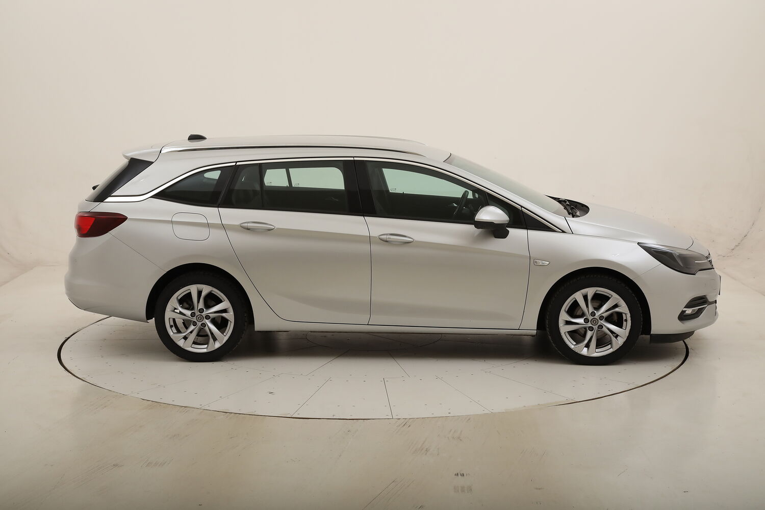Opel Astra ST Business Elegance usata del 2020 con 67.872 km