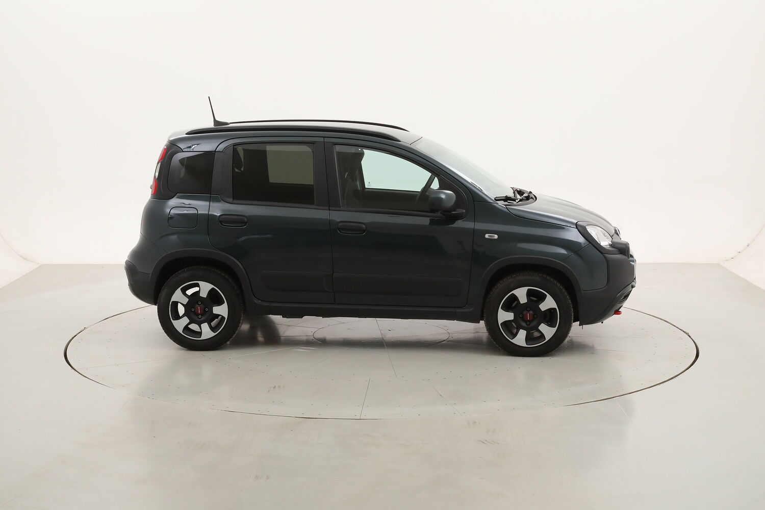 Fiat Panda Hybrid Cross usata del 2024 con 20.583 km