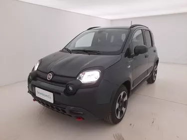 Fiat Panda Hybrid Cross 1.0 Mild Hybrid 69CV Manuale Visione frontale