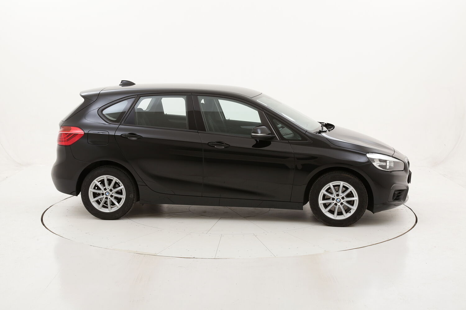 BMW Serie 2 Active Tourer 218d Advantage usata del 2016 con 83.884 km