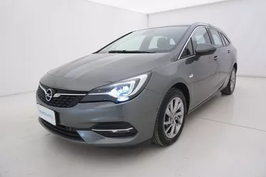 Opel Astra ST Business Elegance 1.5 Diesel 122CV Manuale Visione frontale
