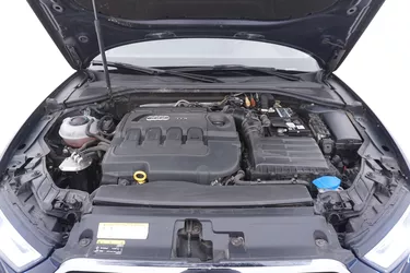 Audi A3 S tronic Business 2.0 Diesel 150CV Automatico Vano motore