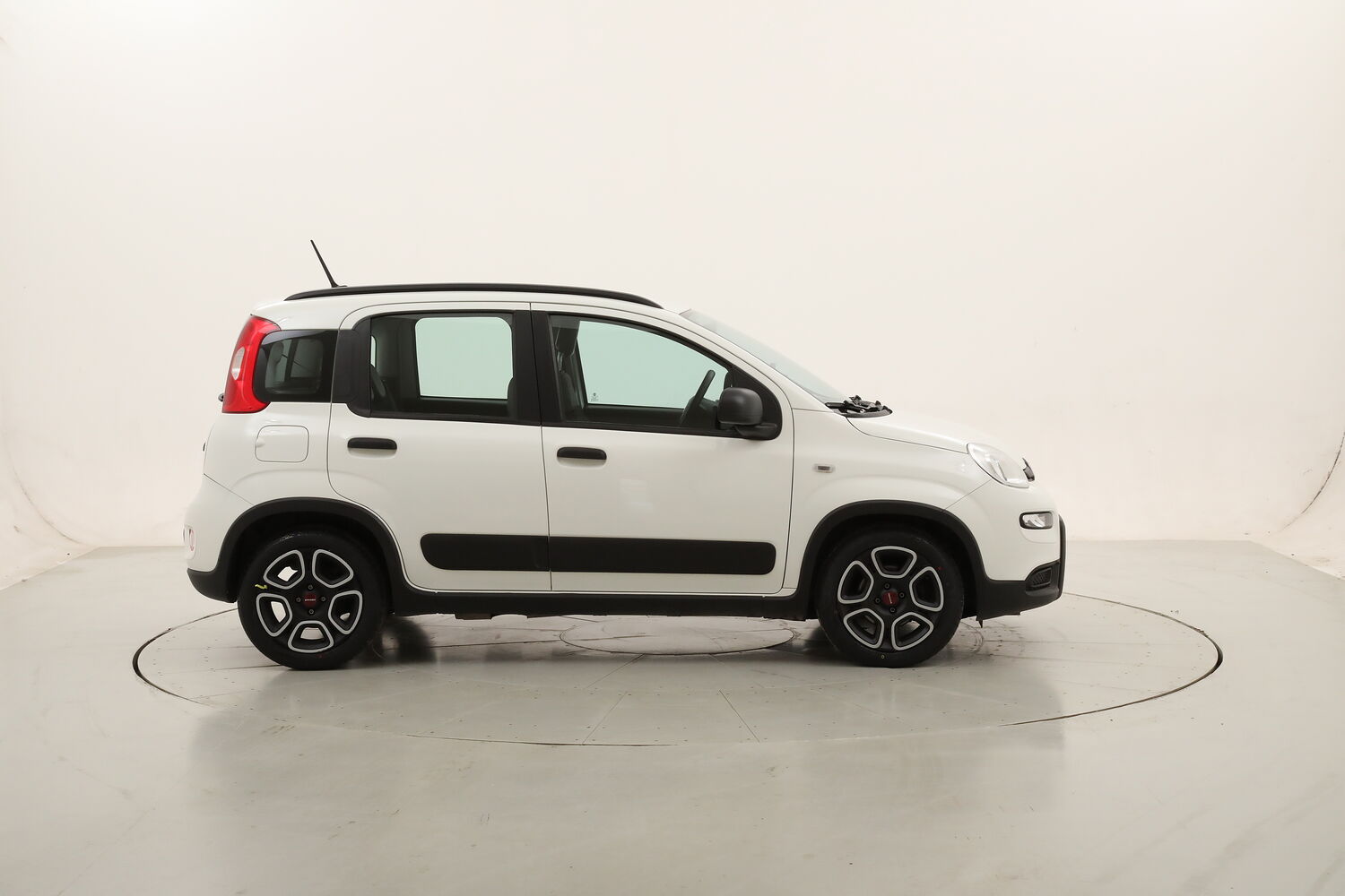 Fiat Panda Hybrid City Life usata del 2022 con 76.347 km