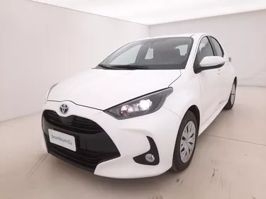 Toyota Yaris Hybrid Business 1.5 Full Hybrid 116CV Automatico Visione frontale