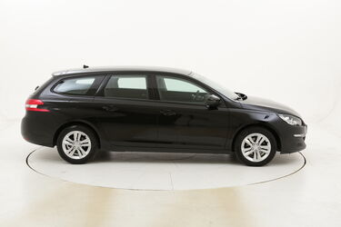 Peugeot 308 SW Business usata del 2017 con 75.457 km