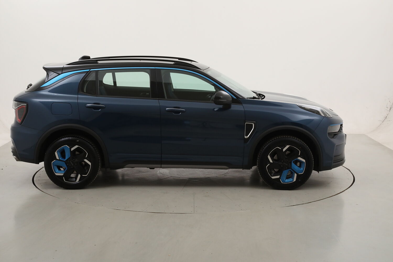 Lynk&co 01 HEV 01 usata del 2021 con 65.035 km