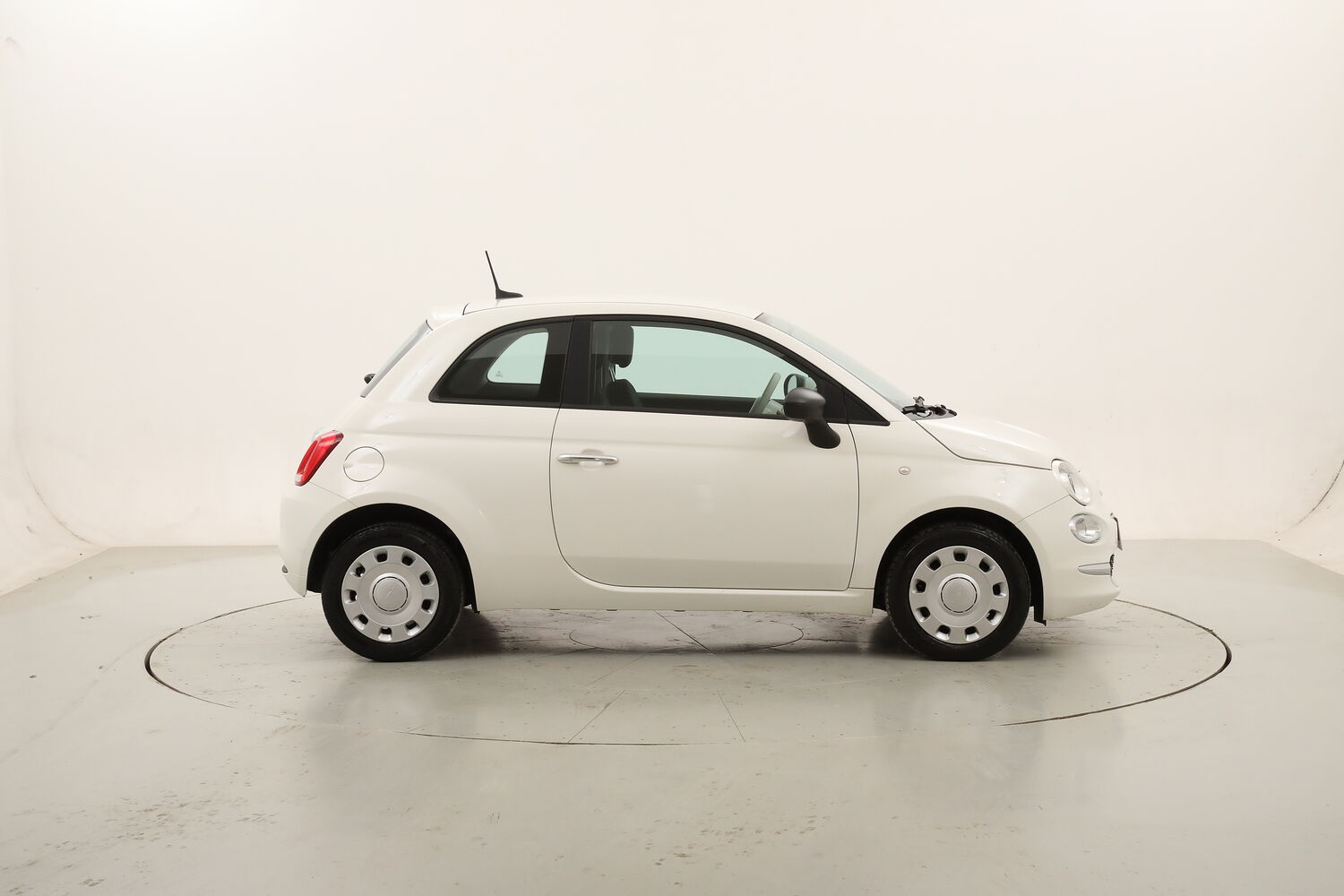 Fiat 500 Easypower Cult usata del 2021 con 106.191 km