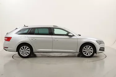 Skoda Superb DSG Wagon Executive 2.0 Diesel 150CV Automatico