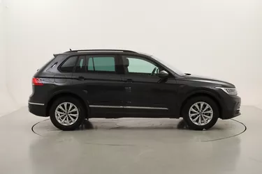 Volkswagen Tiguan Life 2.0 Diesel 122CV Manuale Volkswagen Tiguan Life 2.0 Diesel 122CV Manuale