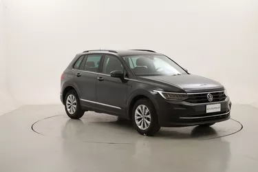 Volkswagen Tiguan Life 2.0 Diesel 122CV Manuale Volkswagen Tiguan Life 2.0 Diesel 122CV Manuale