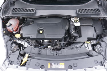 Ford Kuga Vano motore Vano motore di Ford Kuga