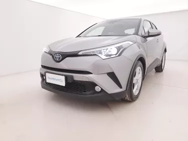 Toyota C-HR Hybrid Business 1.8 Full Hybrid 122CV Automatico Visione frontale