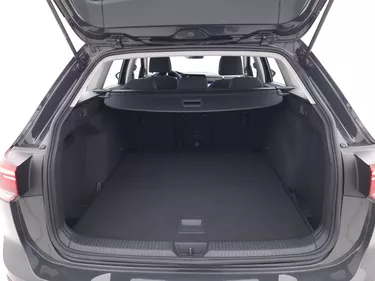 Volkswagen Golf Variant Variant Life DSG 1.0 Mild Hybrid 110CV Automatico Bagagliaio