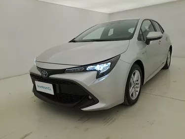 Toyota Corolla Hybrid Business 1.8 Full Hybrid 122CV Automatico Visione frontale