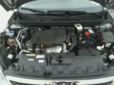 Peugeot 308 SW Allure EAT8 1.5 Diesel 131CV Automatico Vano motore