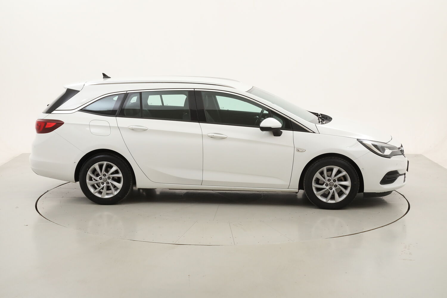 Opel Astra ST Business Elegance usata del 2019 con 85.007 km