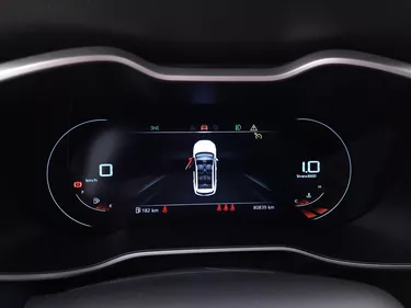MG ZS Luxury 1.0 Benzina 111CV Manuale Interni