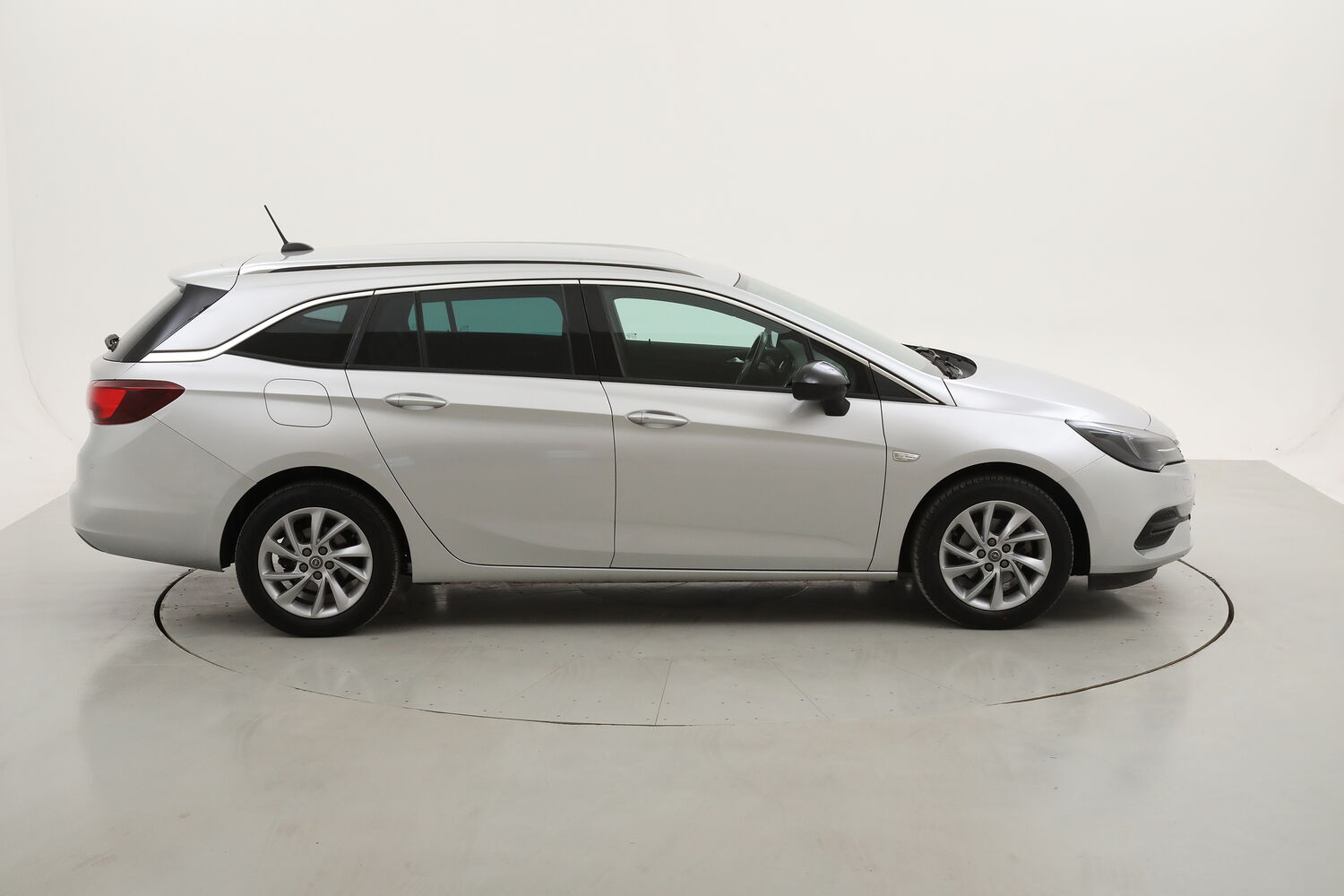 Opel Astra ST Business Elegance AT9 usata del 2021 con 25.806 km