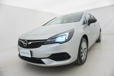 Opel Astra ST Business Elegance AT9 1.5 Diesel 122CV Automatico Visione frontale