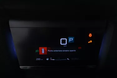 Citroen C4 Feel Pack EAT8 1.5 Diesel 131CV Automatico Interni