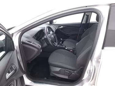 Ford Focus SW Titanium 1.5 Diesel 120CV Manuale Sedili