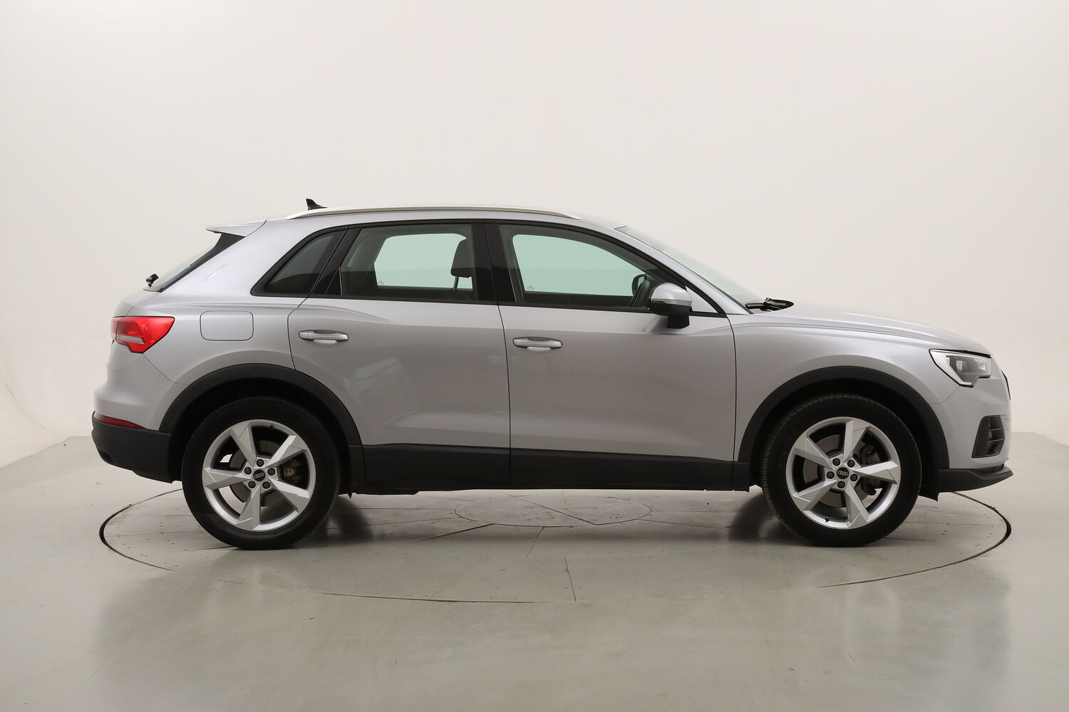 Audi Q3 PHEV S-Tronic usata del 2022 con 84.766 km