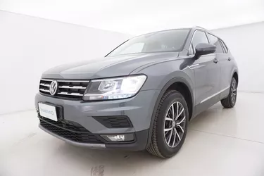 Volkswagen Tiguan Business 4MOTION DSG - 7 POSTI 2.0 Diesel 150CV Automatico Visione frontale