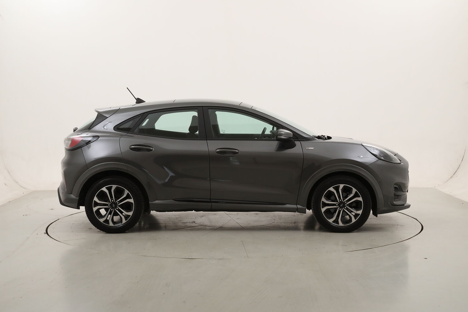 Ford Puma Hybrid ST-Line Auto usata del 2023 con 100.313 km