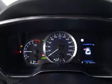 Toyota Corolla Hybrid Business 1.8 Full Hybrid 122CV Automatico Interni